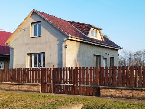 Eladó Ház 2750 Nagykőrös 