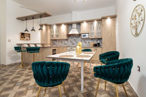 Kiadó Lakás 1027 Budapest 2. kerület , Exkluzív, erkélyes kiadó lakás a Szász Károly utcában!