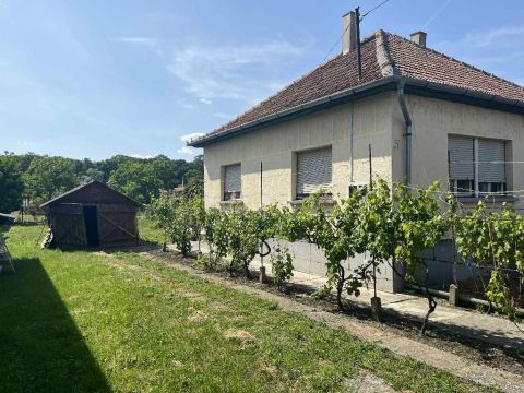 Eladó Ház 5054 Jászalsószentgyörgy , 5054 Jászalsószentgyörgy, falu széle