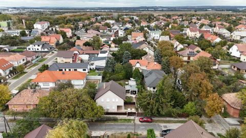 Eladó Ház 2220 Vecsés Csendes utca Vecsésen, ideális a nyugodt, kertvárosi élethez