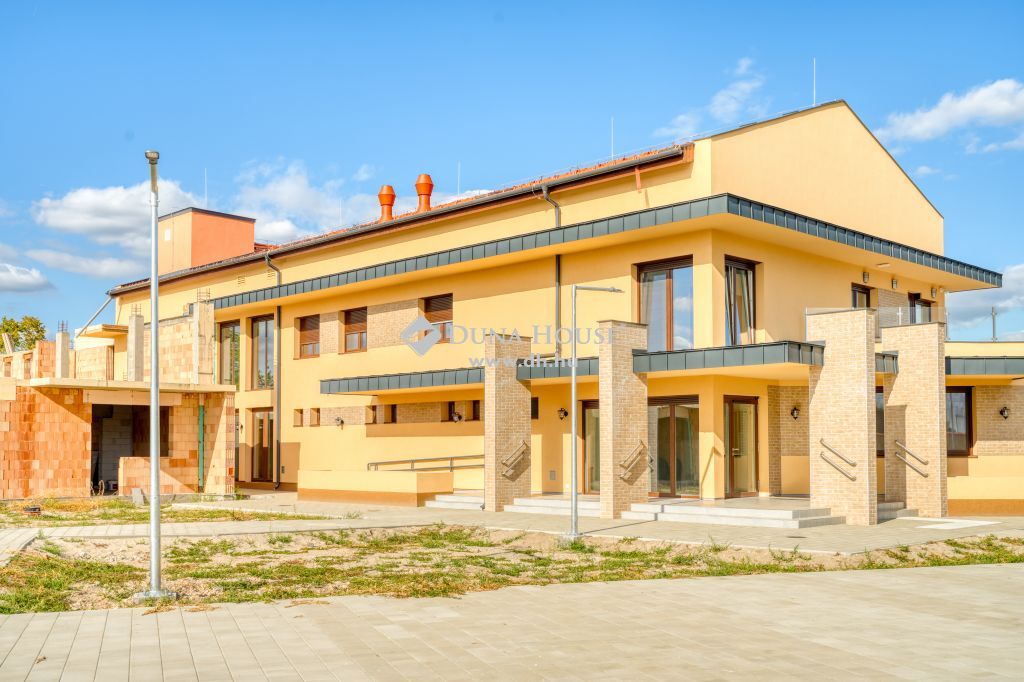 6782 Mórahalom , Mórahalom 55 felett — 1/17