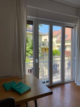 Kiadó Lakás 7621 Pécs , Király utca közeli nappali+2 hálós kiadó lakás-Szent Mór