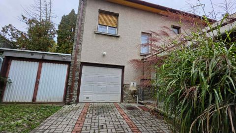 Eladó Ház 9721 Gencsapáti Hunyadi János út közelében