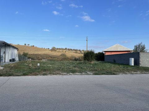 Eladó Telek 8103 Várpalota , Várpalota új építésű része