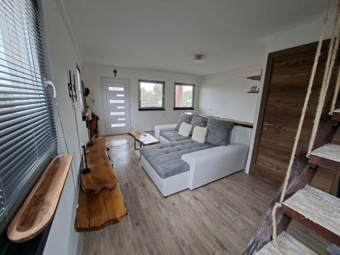 Eladó Telek 2194 Tura , sétatávolságra a Pennytől