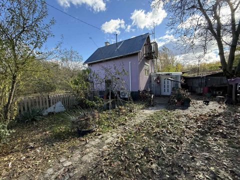 Eladó Ház 6044 Kecskemét Külön, de mégis együtt–kétgenerációs otthon 3500 m² nyugalom