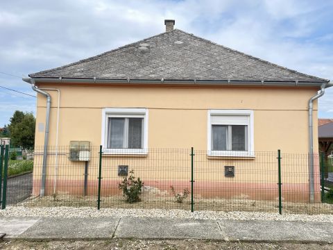 Eladó Ház 9900 Körmend 