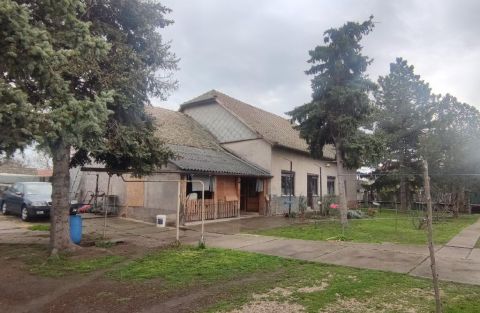 Eladó Ház 5430 Tiszaföldvár , 5430 Tiszaföldvár, Csendes