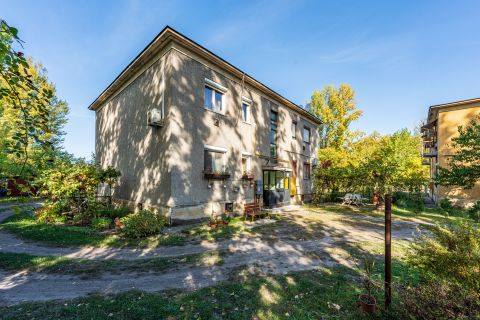 Eladó Lakás 1158 Budapest 15. kerület 