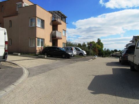 Eladó Lakás 2030 Érd 