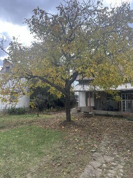 Eladó Ház 1182 Budapest 18. kerület , Szemeretelepen felújítandó önálló családi ház várja lakóit