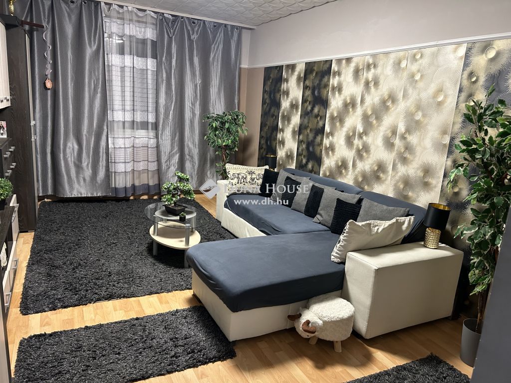3529 Miskolc — 1/22