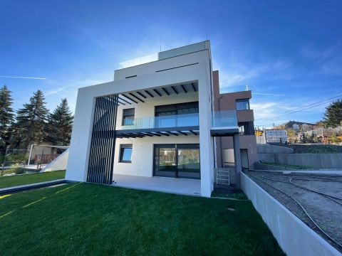 Eladó Lakás 1112 Budapest 11. kerület 