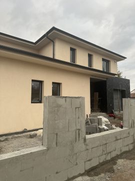 Eladó Ház 2360 Gyál Gyál központi részén önálló családi ház luxus kivitelben