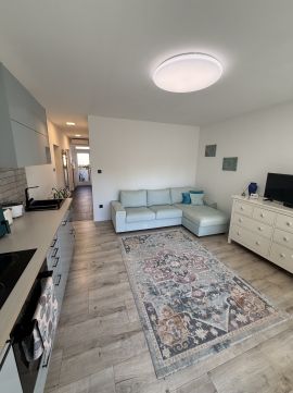 Eladó Lakás 8220 Balatonalmádi , Balatonalmádi