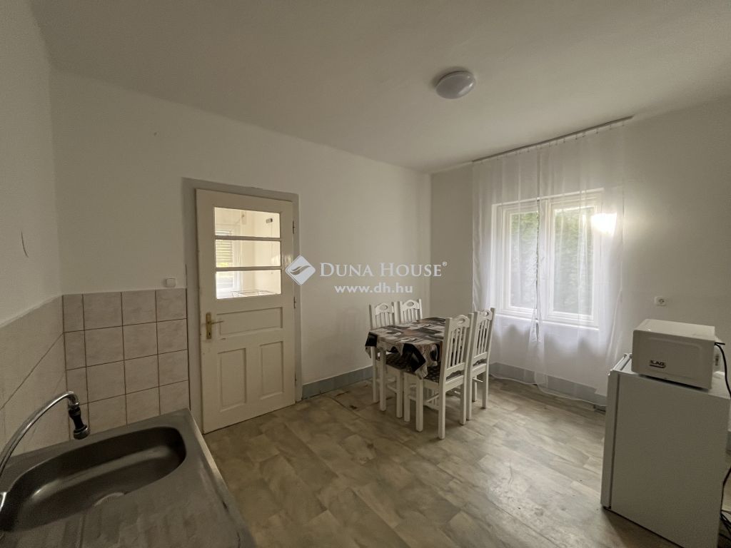 8999 Zalalövő , Eladó családi ház Zalalövőn — 1/18