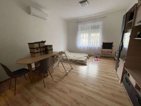 Eladó Lakás 1097 Budapest 9. kerület 