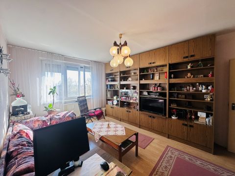 Eladó Lakás 1157 Budapest 15. kerület 