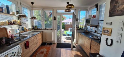 Eladó Ház 1154 Budapest 15. kerület Privát saroktelken eladó kétszintes, felújított, kertes ház*