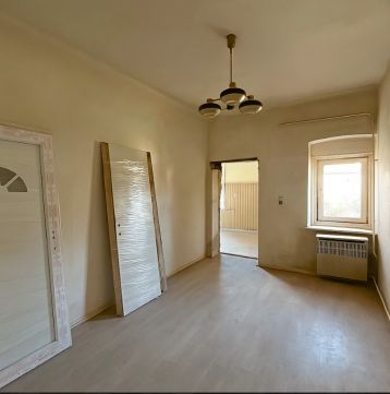 Eladó Ház 1238 Budapest 23. kerület , Eladó kétszobás családi ház udvarral és garázzsal