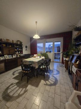 Eladó Ház 8052 Fehérvárcsurgó , sok lehetőséget rejtő