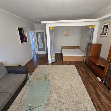 Kiadó Lakás 6000 Kecskemét KECSKEMÉT BELVÁROSÁBAN KIADÓ SZÉP 2 SZOBÁS ERKÉLYES LAKÁS!