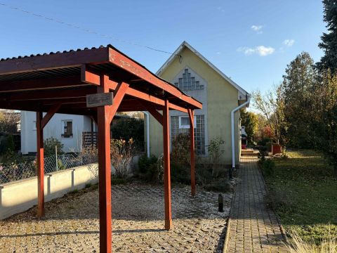 Eladó Telek 9024 Győr , Jázmin utca környéke