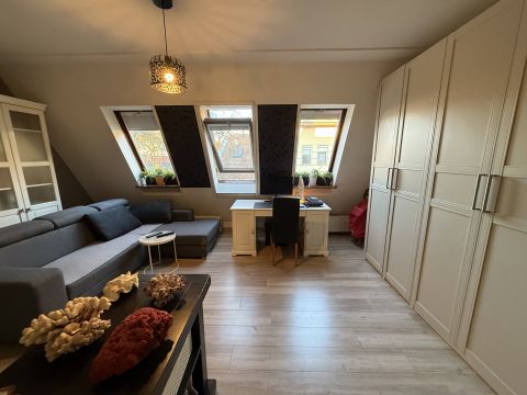 Eladó Lakás 6000 Kecskemét Exkuzív, nappali + 3 szobás belvárosi lakás 