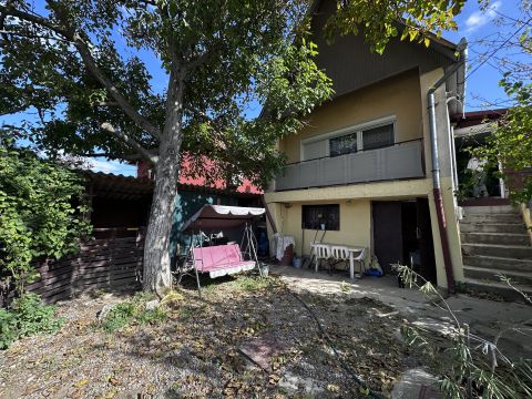 Eladó Ház 7639 Kökény 