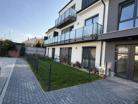 Kiadó Lakás 9700 Szombathely 