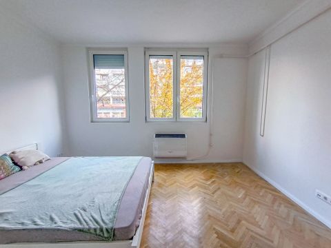 Eladó Lakás 1135 Budapest 13. kerület BÉKE TÉRNÉL, ERKÉLYES, FELÚJÍTOTT,2 SZOBÁS LAKÁS