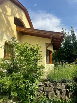 Eladó Ház 2016 Leányfalu Leányfalu csendes utcája