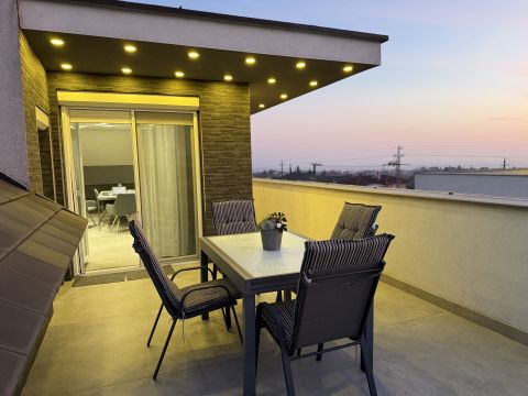 Eladó Lakás 2030 Érd Bajcsy Zsilinszky 