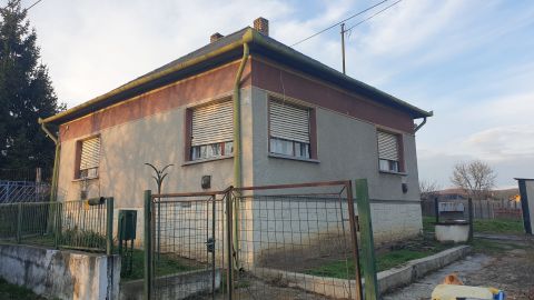 Eladó Ház 3600 Ózd 