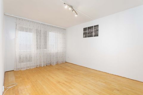 Eladó Lakás 9022 Győr 