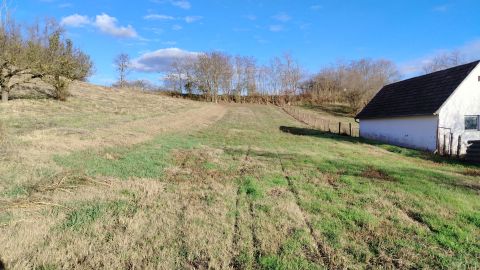 Eladó Telek 8612 Nyim , Belterületi telek!