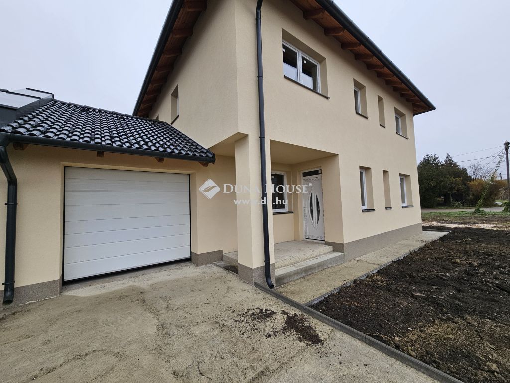 4030 Debrecen — 1/22