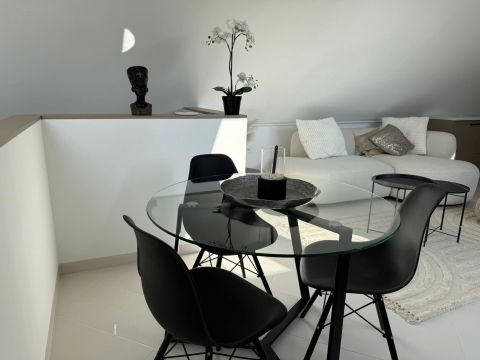 Eladó Lakás 6000 Kecskemét BELVÁROSI ÉKSZERDOBOZ