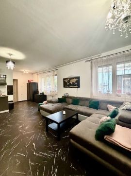 Eladó Lakás 1239 Budapest 23. kerület , Soroksár Hősök tere szomszédságában társasházi lakás 