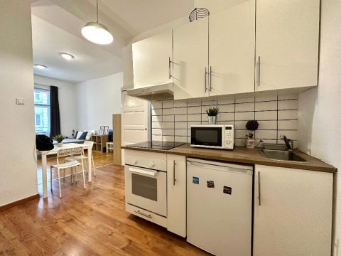 Eladó Lakás 1078 Budapest 7. kerület 1078 Budapest 7, Dembinszky és Bethlen utca környéke