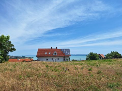 Eladó Telek 8258 Badacsonytomaj 