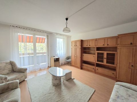 Eladó Lakás 8000 Székesfehérvár , Magasföldszinti, 54 m2-es, erkélyes, 2 szobás lakás 