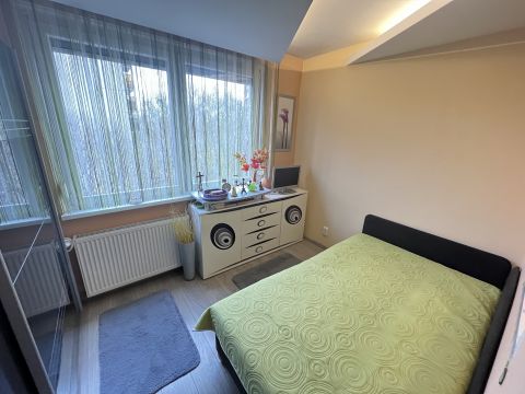 Eladó Lakás 1045 Budapest 4. kerület Rózsa utca