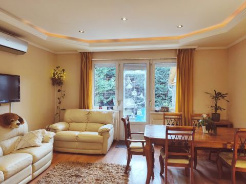 Eladó Ház 2120 Dunakeszi , Tóváros