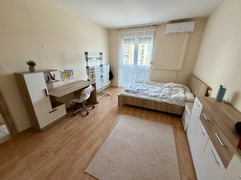 Kiadó Lakás 7633 Pécs 