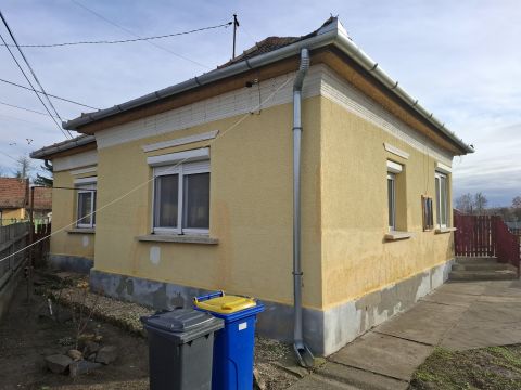 Eladó Ház 2767 Tápiógyörgye 