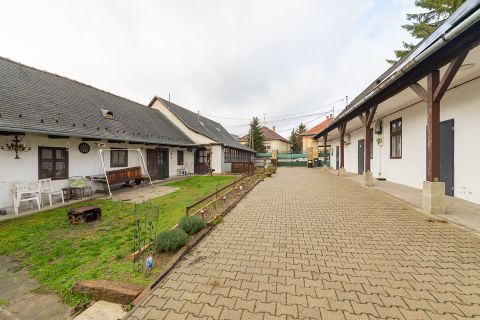 Eladó Ház 2146 Mogyoród 