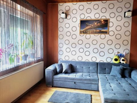 Eladó Ház 3262 Markaz , Saroktelken, csendesebb utcában