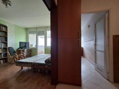 Eladó Lakás 5300 Karcag 