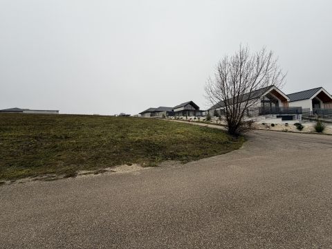 Eladó Telek 2093 Budajenő , Ikerház építésére alkalmas telek Templomvölgyben